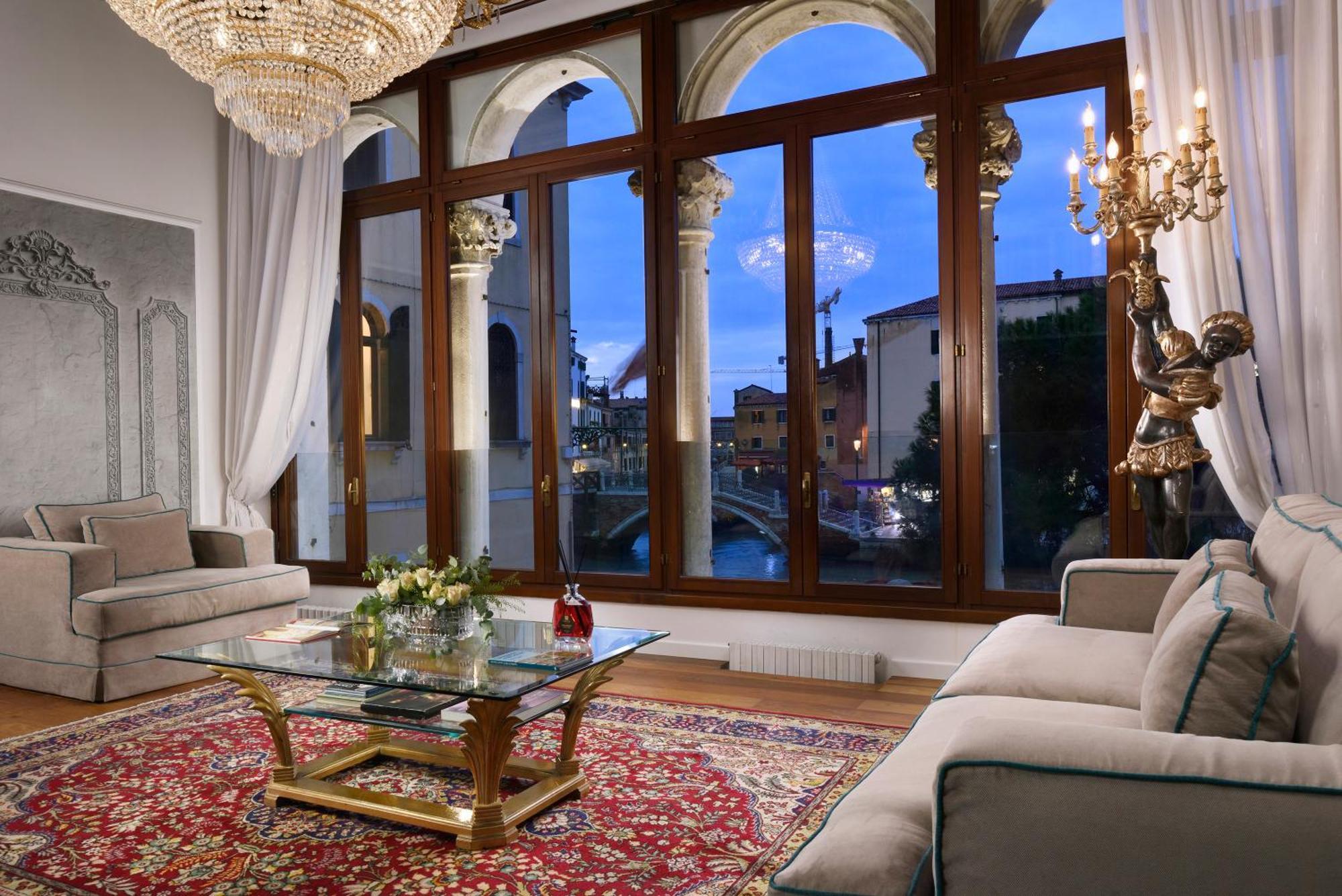 Swan Dolcevita Prestige Stay - Canal View & Exclusive Experience Venetië Buitenkant foto